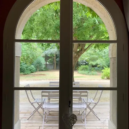 Au Rez De Jardin 3*